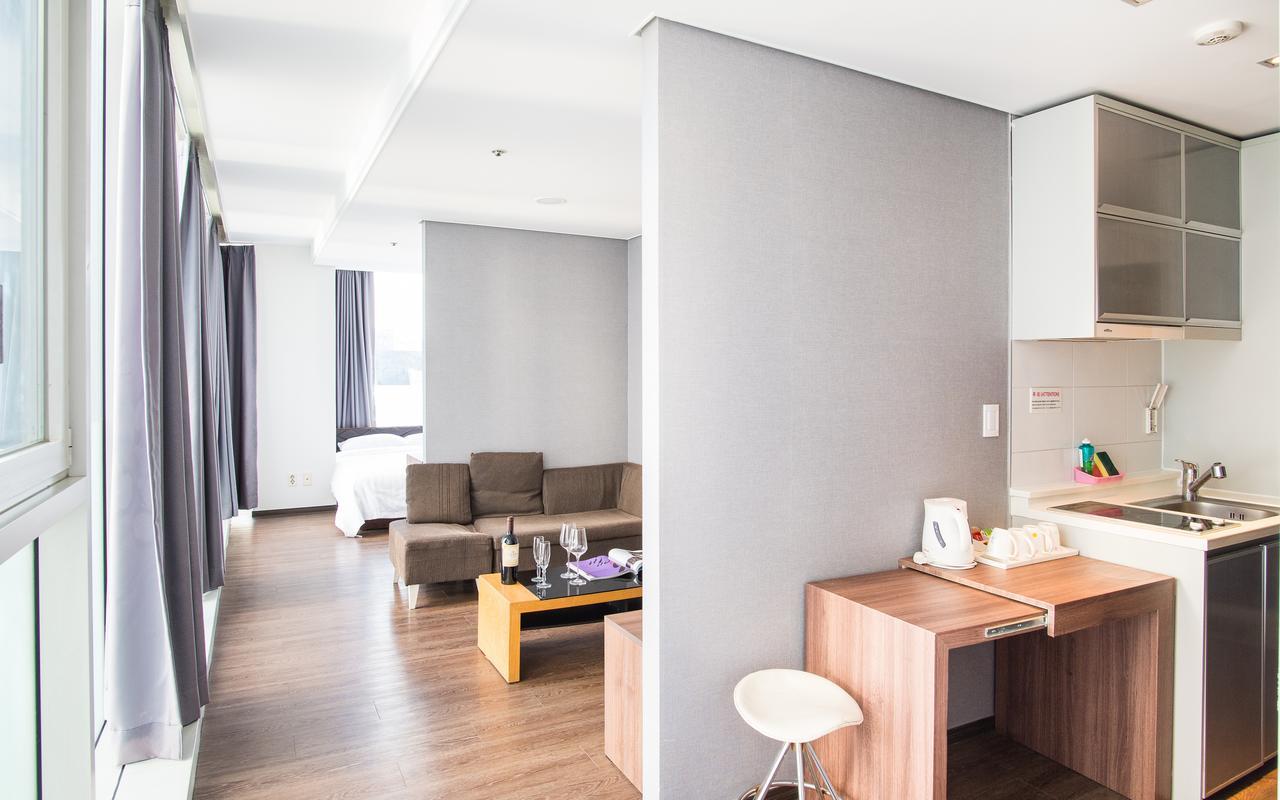 Hotel Arinus Shinchon Seoul Ngoại thất bức ảnh