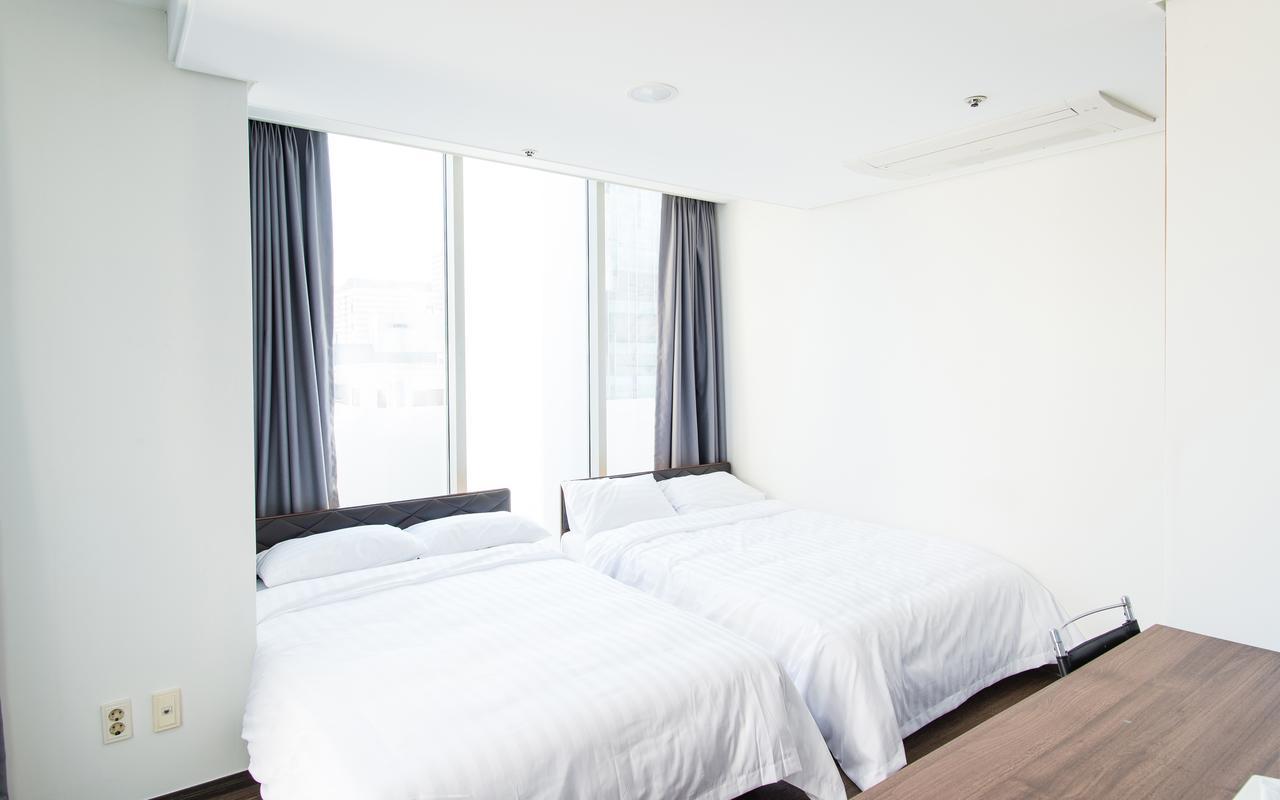 Hotel Arinus Shinchon Seoul Ngoại thất bức ảnh