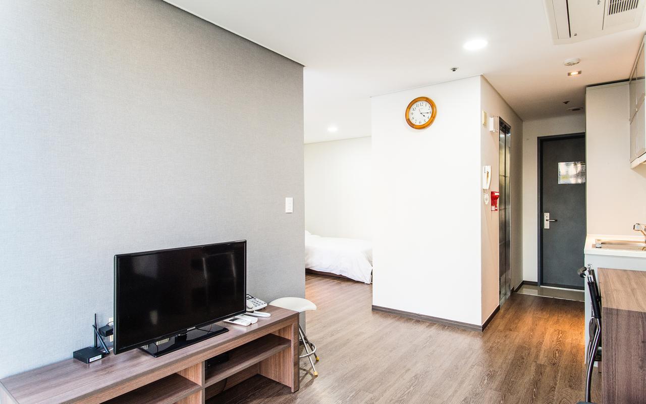 Hotel Arinus Shinchon Seoul Ngoại thất bức ảnh