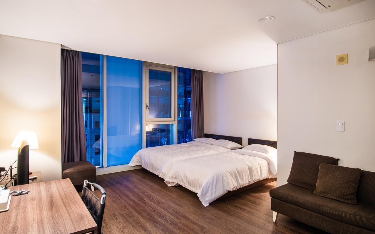 Hotel Arinus Shinchon Seoul Ngoại thất bức ảnh